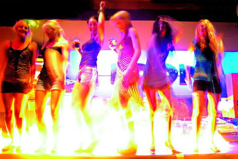 Nightclub Tours Melbourne - Hervey Bay Accommodation 3