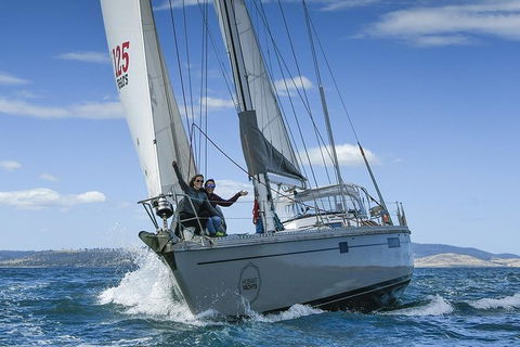 Half-Day Sailing On The Derwent River From Hobart - Hervey Bay Accommodation 2