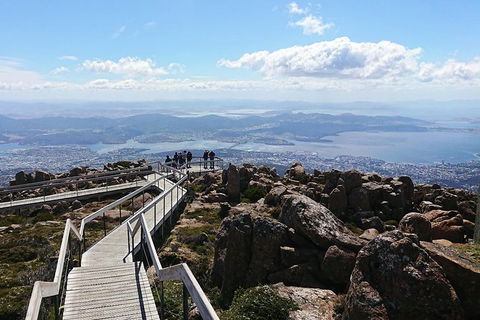 Hobart Hop-On Hop-Off Bus & Kunanyi/Mt Wellington Tour - Hervey Bay Accommodation 9