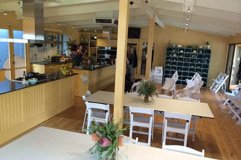 Barossa Valley Via Hahndorf ( Historical German Village ) Inc Maggie Beers Farm - Hervey Bay Accommodation 31