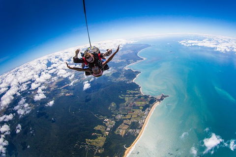 Beach Skydive From Up To 15000ft Over Mission Beach - Hervey Bay Accommodation 4