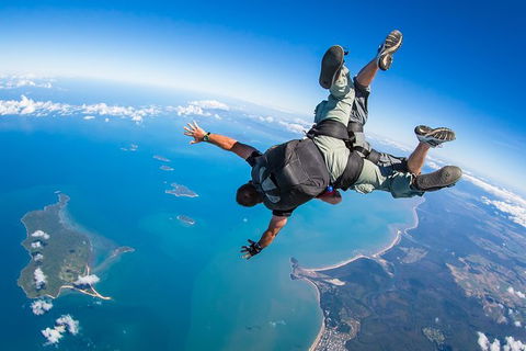 Beach Skydive From Up To 15000ft Over Mission Beach - Hervey Bay Accommodation 5