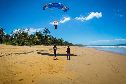 Beach Skydive From Up To 15000ft Over Mission Beach - Hervey Bay Accommodation 2