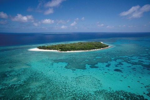 5-Day Fraser Island And Great Barrier Reef Tour - Hervey Bay Accommodation 0