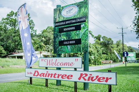 1-Hour Daintree River Wildlife Cruise - Hervey Bay Accommodation 13