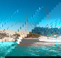 2 night Whitsunday Islands Cruise on New Horizon from Airlie Beach - Hervey Bay Accommodation