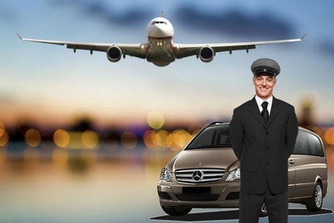 Cairns Airport (CNS) Departure Transfer (Port Douglas Hotels To Cairns Airport) - Hervey Bay Accommodation 0