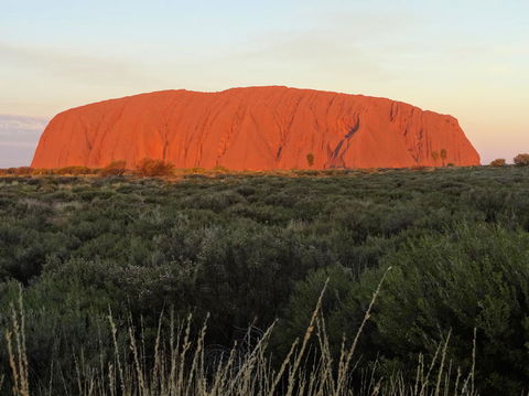 Uluru (Ayers Rock) Sunset With Outback Barbecue Dinner And Star Tour - Hervey Bay Accommodation 5