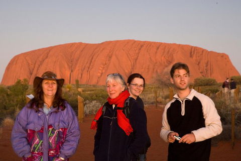 5-Day Uluru (Ayers Rock) And Kata Tjuta 4WD Camping Tour - Hervey Bay Accommodation 1