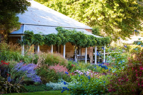 Garden Of St Erth - Hervey Bay Accommodation 0