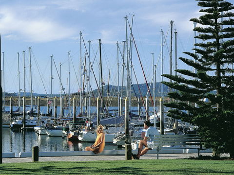 Gladstone Marina - Hervey Bay Accommodation 1