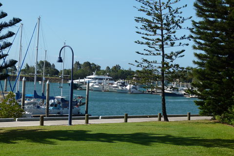 Gladstone Marina - Hervey Bay Accommodation 2