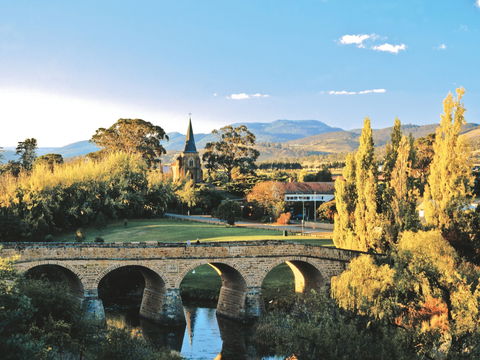 Greater Hobart - Hervey Bay Accommodation 1