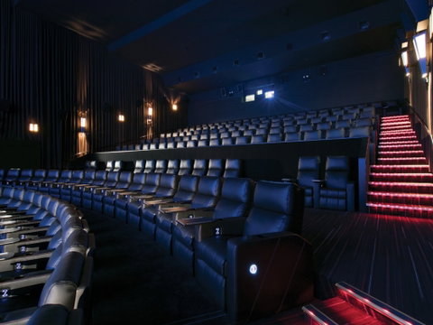 Reading Cinemas Maitland - Hervey Bay Accommodation 2