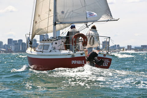 Royal Yacht Club Of Victoria - Hervey Bay Accommodation 0