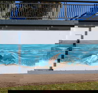 Shoalhaven Toilet Mural Tour - Hervey Bay Accommodation