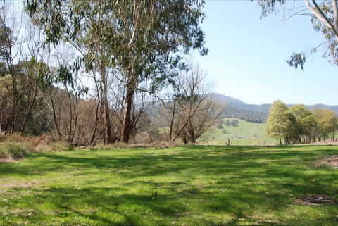 Banimboola Creek Rest Area - Hervey Bay Accommodation 2