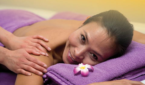 Club MMM! Day Spa - Tourism Hervey Bay 0