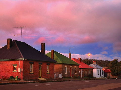 Heritage Highway - Hervey Bay Accommodation 1