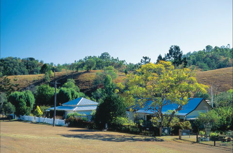 North Burnett - Mount Perry (via Monto) To Biggenden To Childers - Hervey Bay Accommodation 0