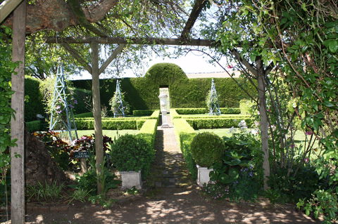 Prospect House And Garden - Hervey Bay Accommodation 1