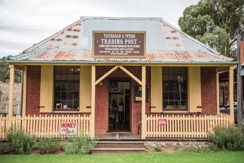 Taubman And Webb Trading Post - Hervey Bay Accommodation 1