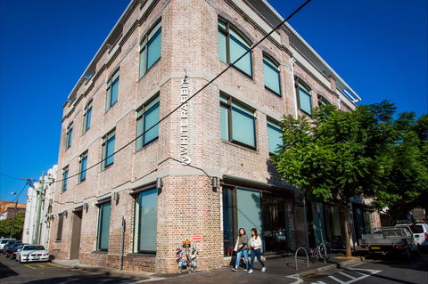 White Rabbit Gallery - Hervey Bay Accommodation 0