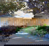 Black Rock House - Hervey Bay Accommodation