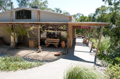 Marion Rosetzky Gallery - Hervey Bay Accommodation 0