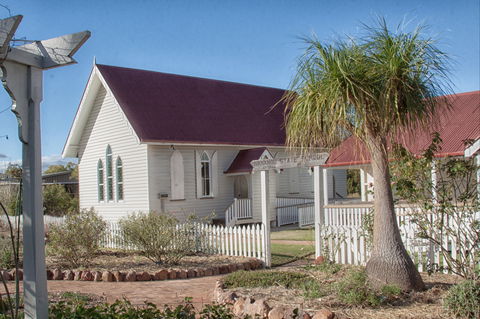 Ringsfield House, Nanango - Hervey Bay Accommodation 2