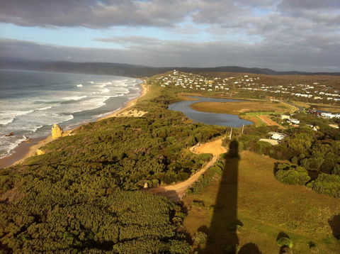 Split Point Lighthouse Tours Aireys Inlet - Hervey Bay Accommodation 2