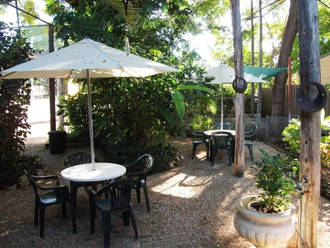 The Stockyard Gallery - Hervey Bay Accommodation 1