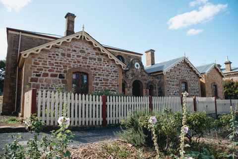 Auburn - Hervey Bay Accommodation 1