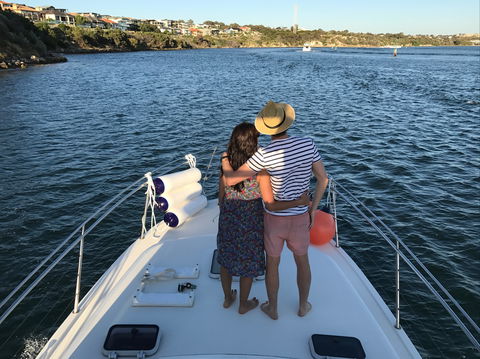 Cruising The  Swan River In At Sunset With Boutique Cruise - Hervey Bay Accommodation 2
