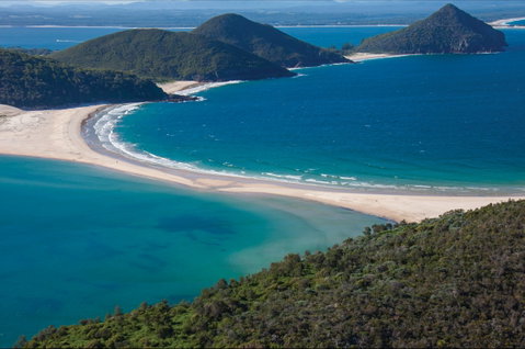 Fingal Bay Beach - Hervey Bay Accommodation 1