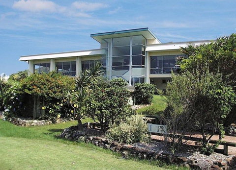 Forster Tuncurry Golf Club - Tourism Hervey Bay 0