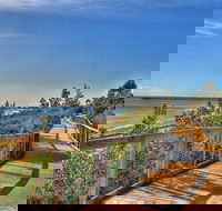 Frankston Foreshore and Pier Walk - Hervey Bay Accommodation