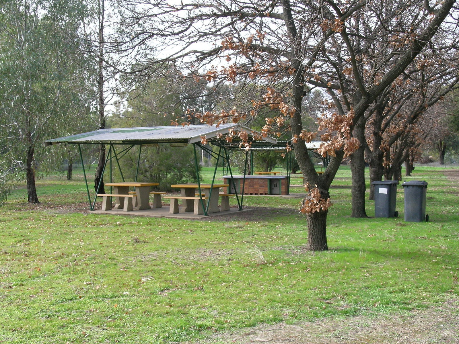 Gogeldrie NSW Hervey Bay Accommodation