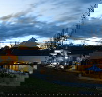 New England Regional Art Museum - Tourism Hervey Bay