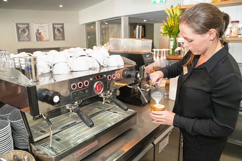 Seagulls Club - Hervey Bay Accommodation 2