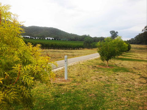 Taylors Gap To Myrtleford 10.5 Km - Hervey Bay Accommodation 2