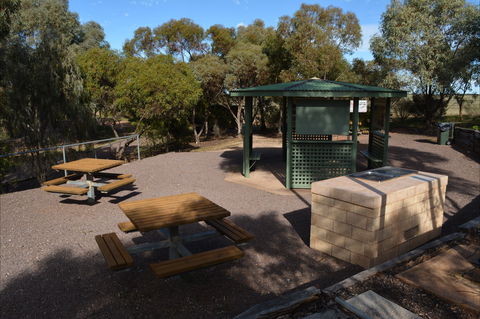 Yeldulknie Weir & Reservoir - Hervey Bay Accommodation 2