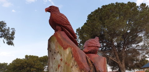 Chainsaw Tree Sculpture - Hervey Bay Accommodation 0