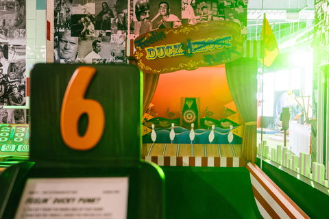Holey Moley Carousel - Hervey Bay Accommodation 2