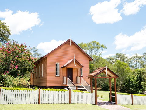 Kholo Gardens - Hervey Bay Accommodation 2