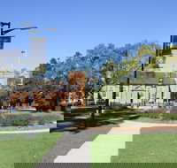 Mawson Park Campbelltown - Hervey Bay Accommodation
