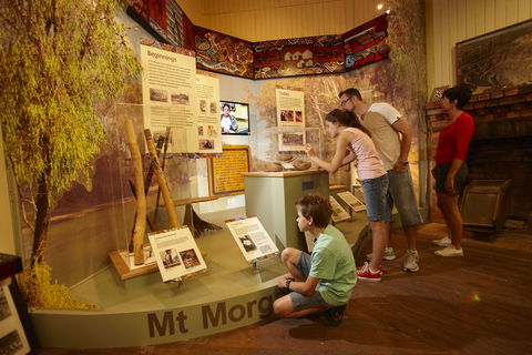 Mount Morgan - Hervey Bay Accommodation 2