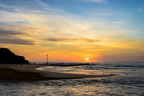 Narrabeen Beach - Hervey Bay Accommodation 0