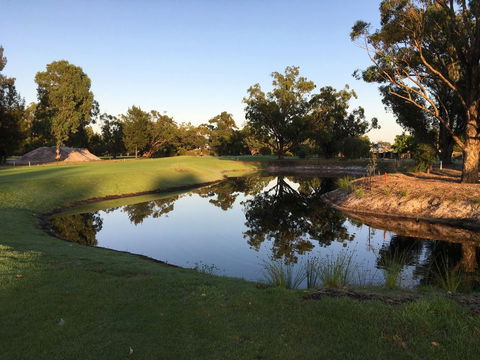 Pinjarra Golf Club - Tourism Hervey Bay 0
