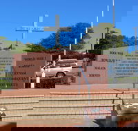 Port Lincoln War Memorial - Hervey Bay Accommodation